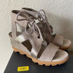 Sorel Joanie II Wedges